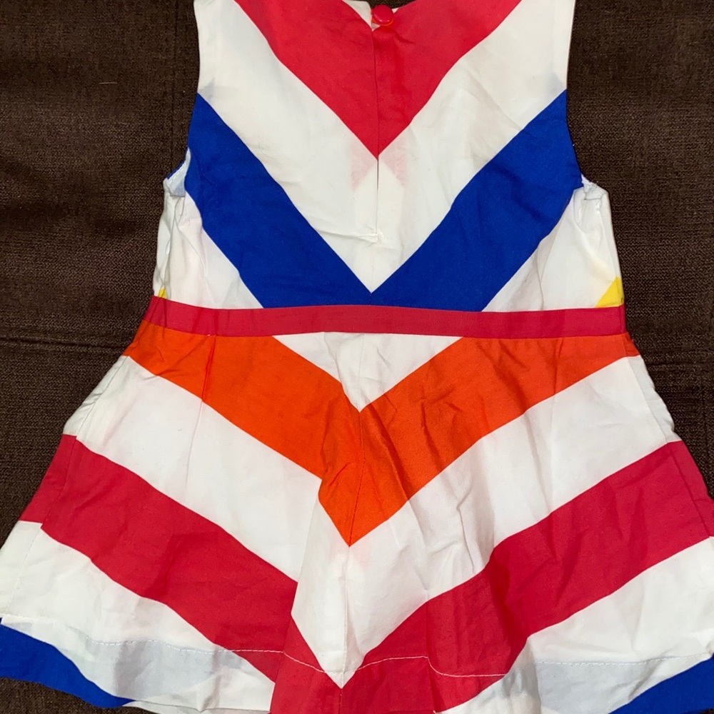 Dress - Picture 2 of 4